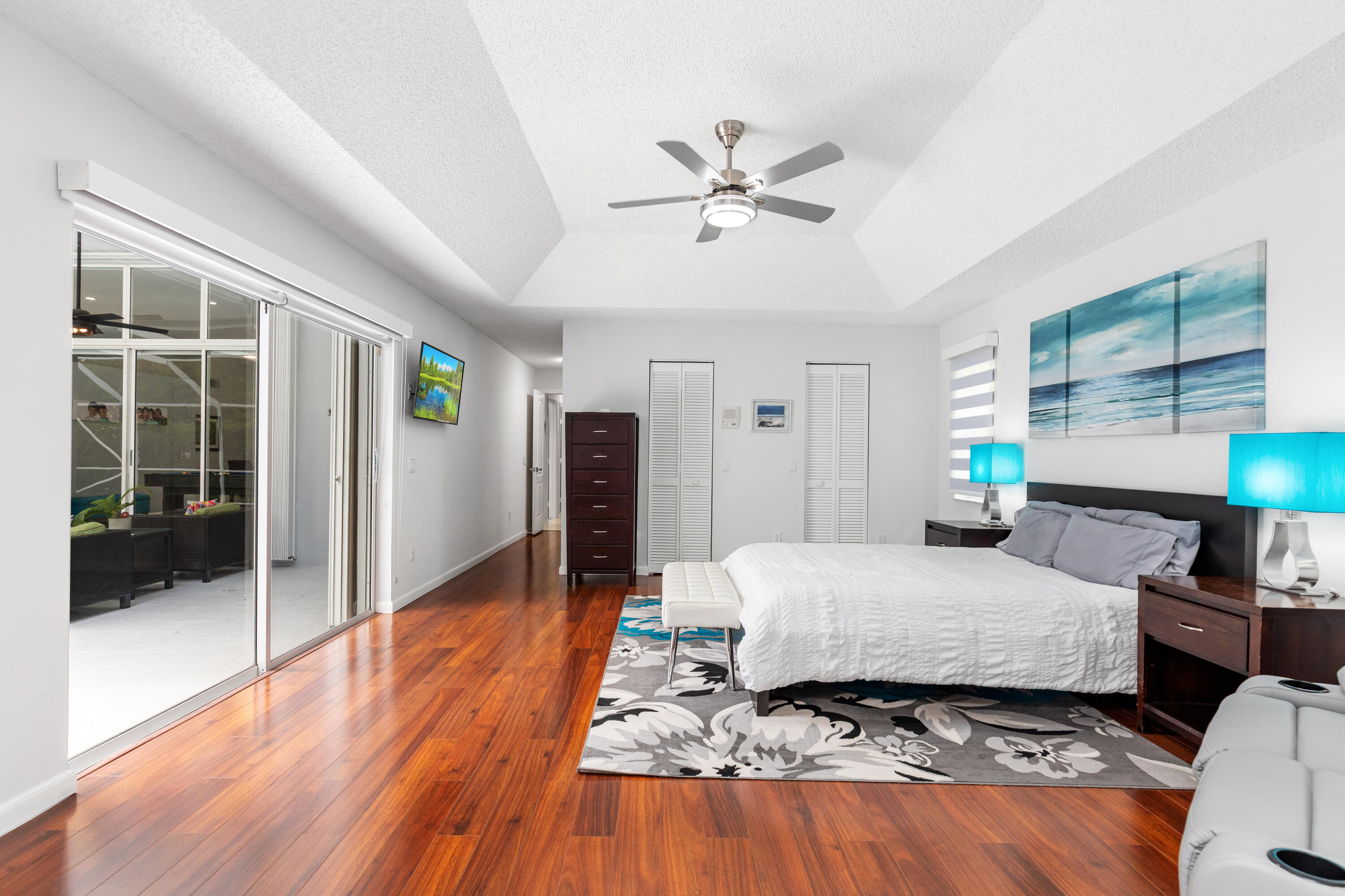 LANDINGS OF PARKLAND - Residential