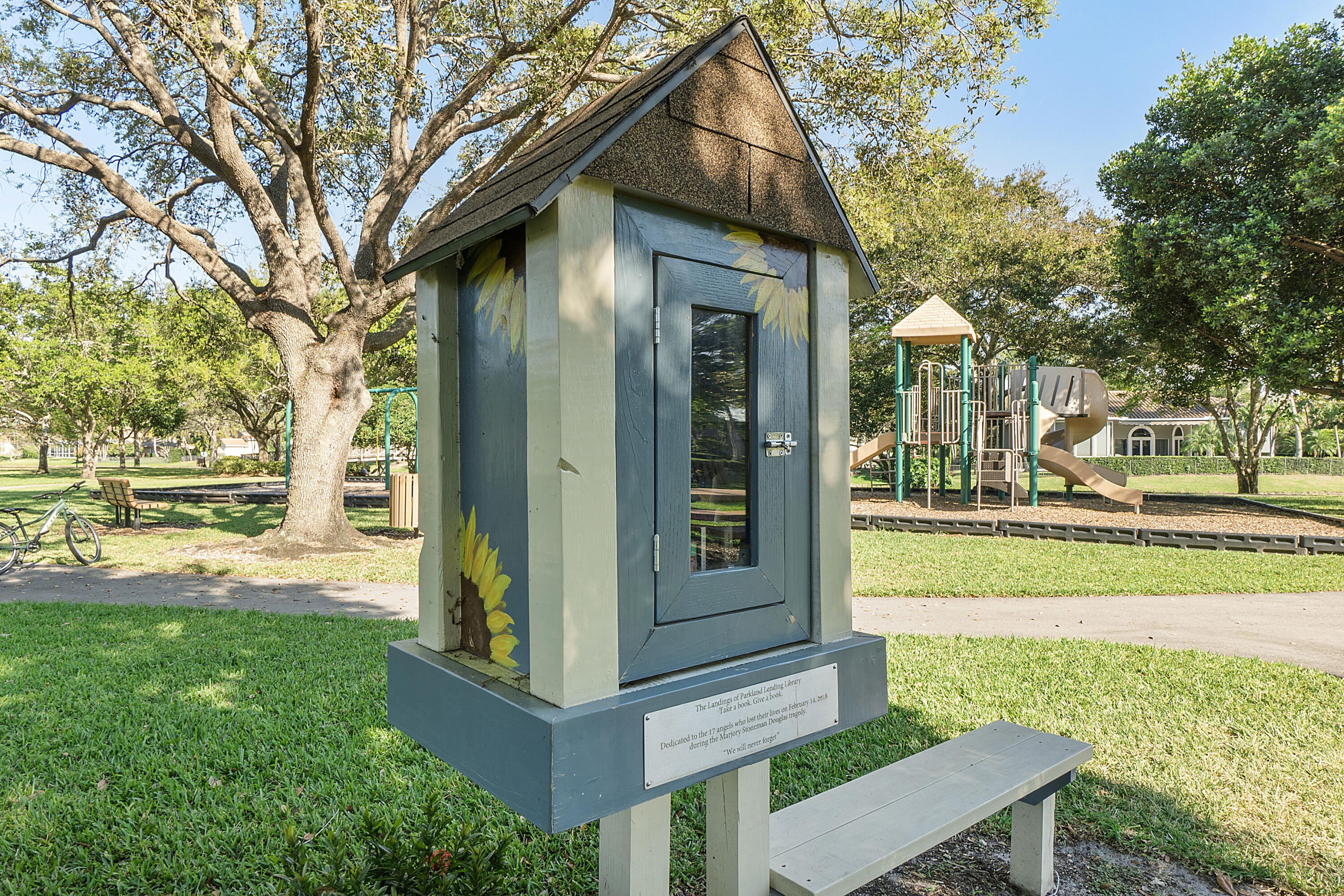 LANDINGS OF PARKLAND - Residential