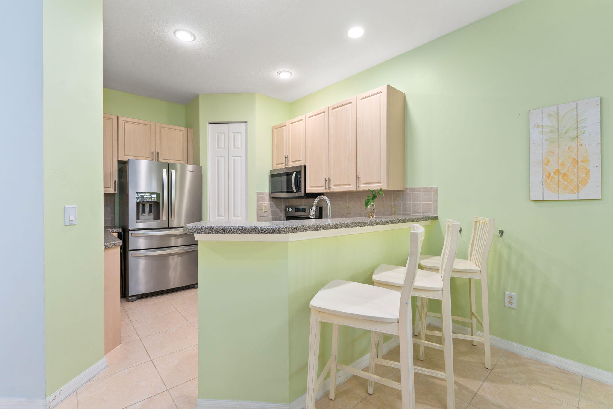 MARINER BAY - Residential Lease