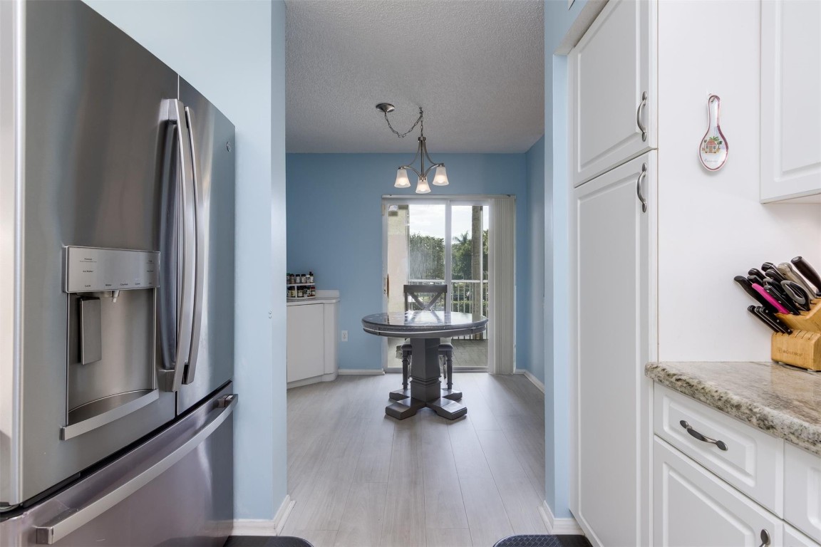 9539 W Weldon Circle F-201