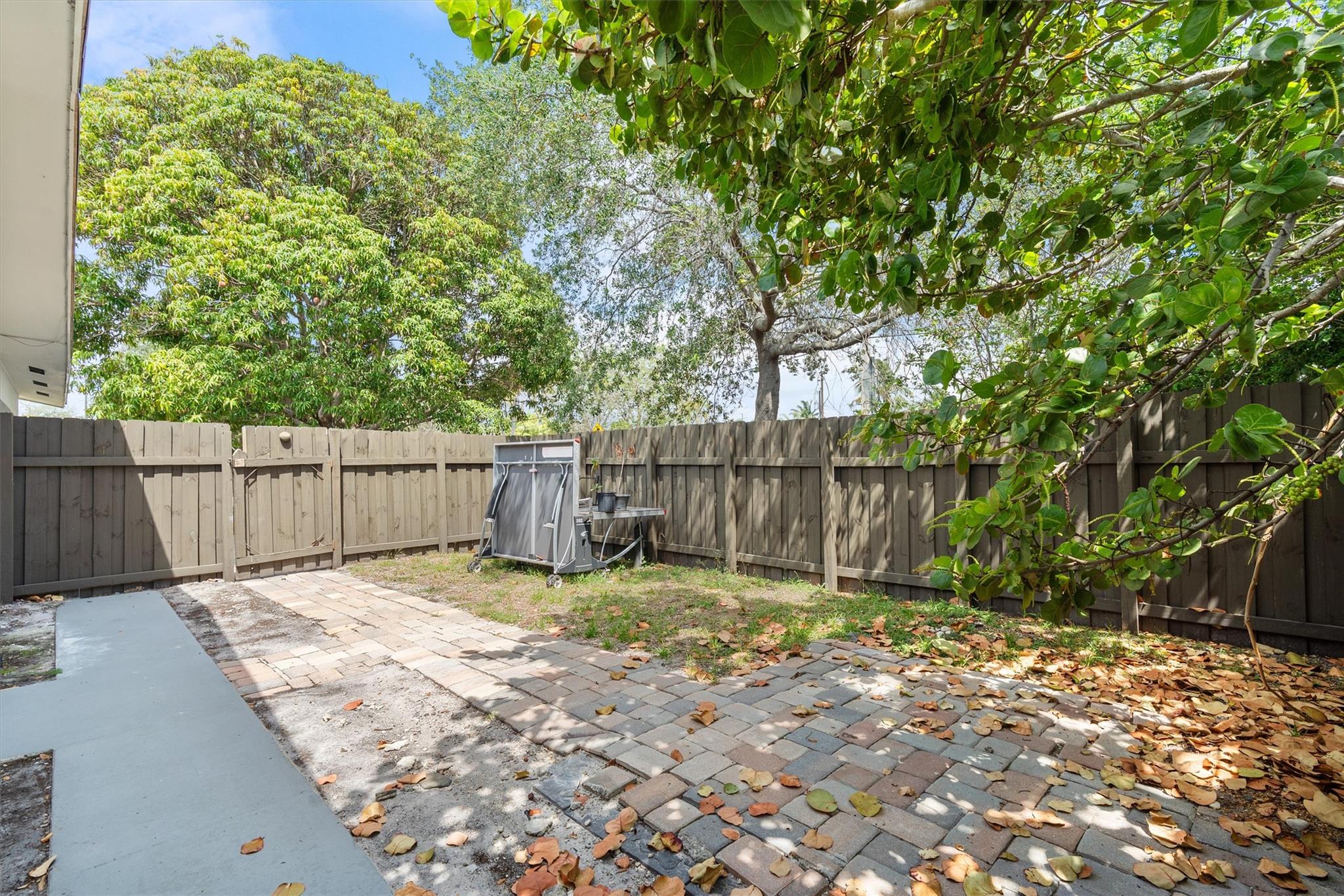 Coral Heights Sec 2 45-8 - Residential Lease