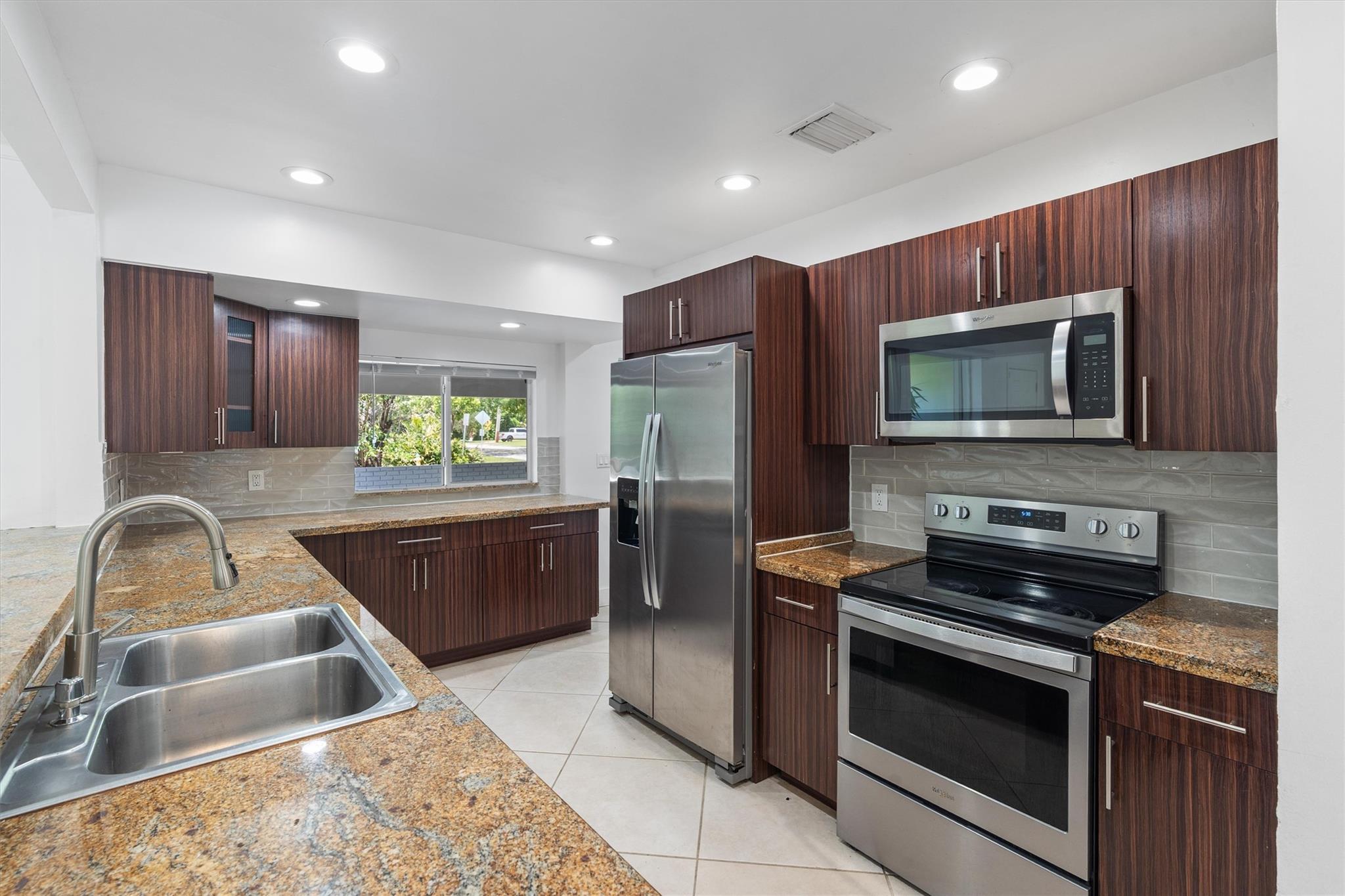 Coral Heights Sec 2 45-8 - Residential Lease