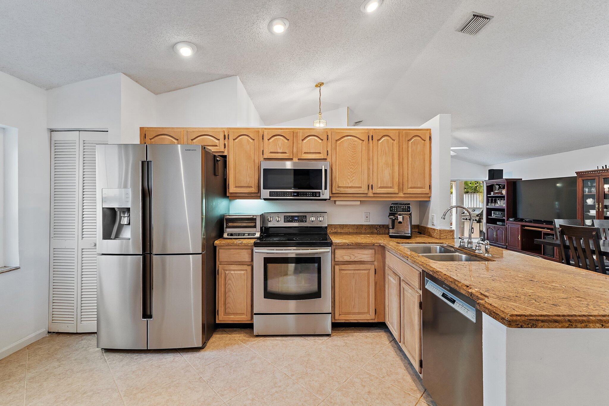 Bristol Club - Residential