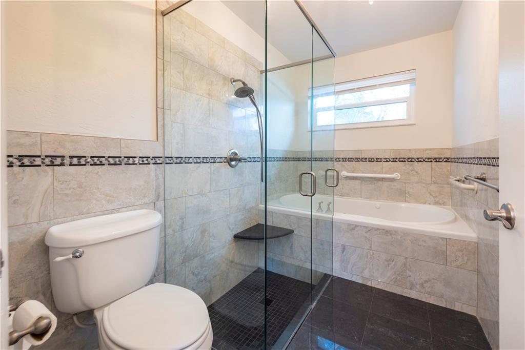 Jacaranda Prcl 608 123-15 - Residential Lease