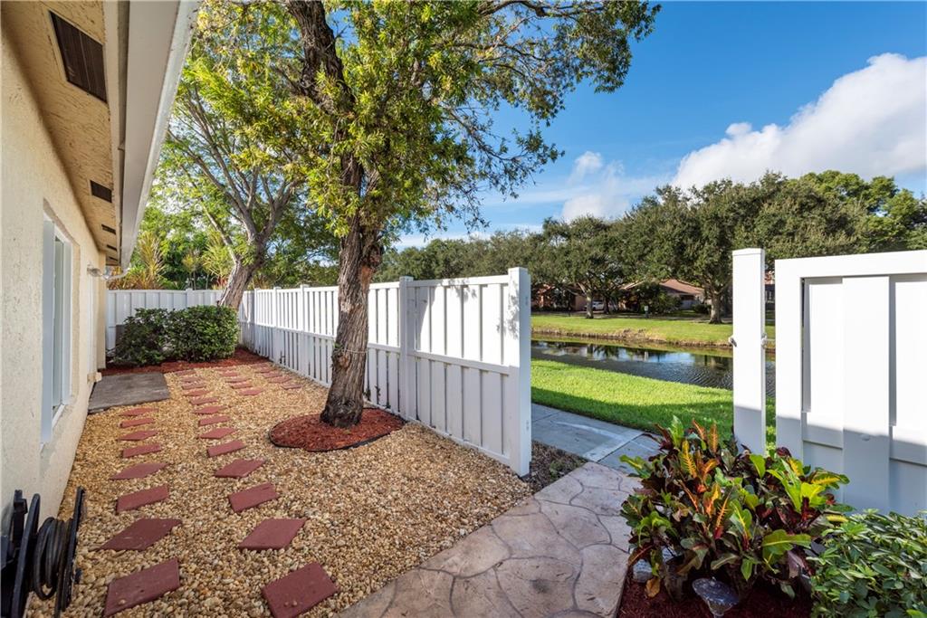 Jacaranda Prcl 608 123-15 - Residential Lease