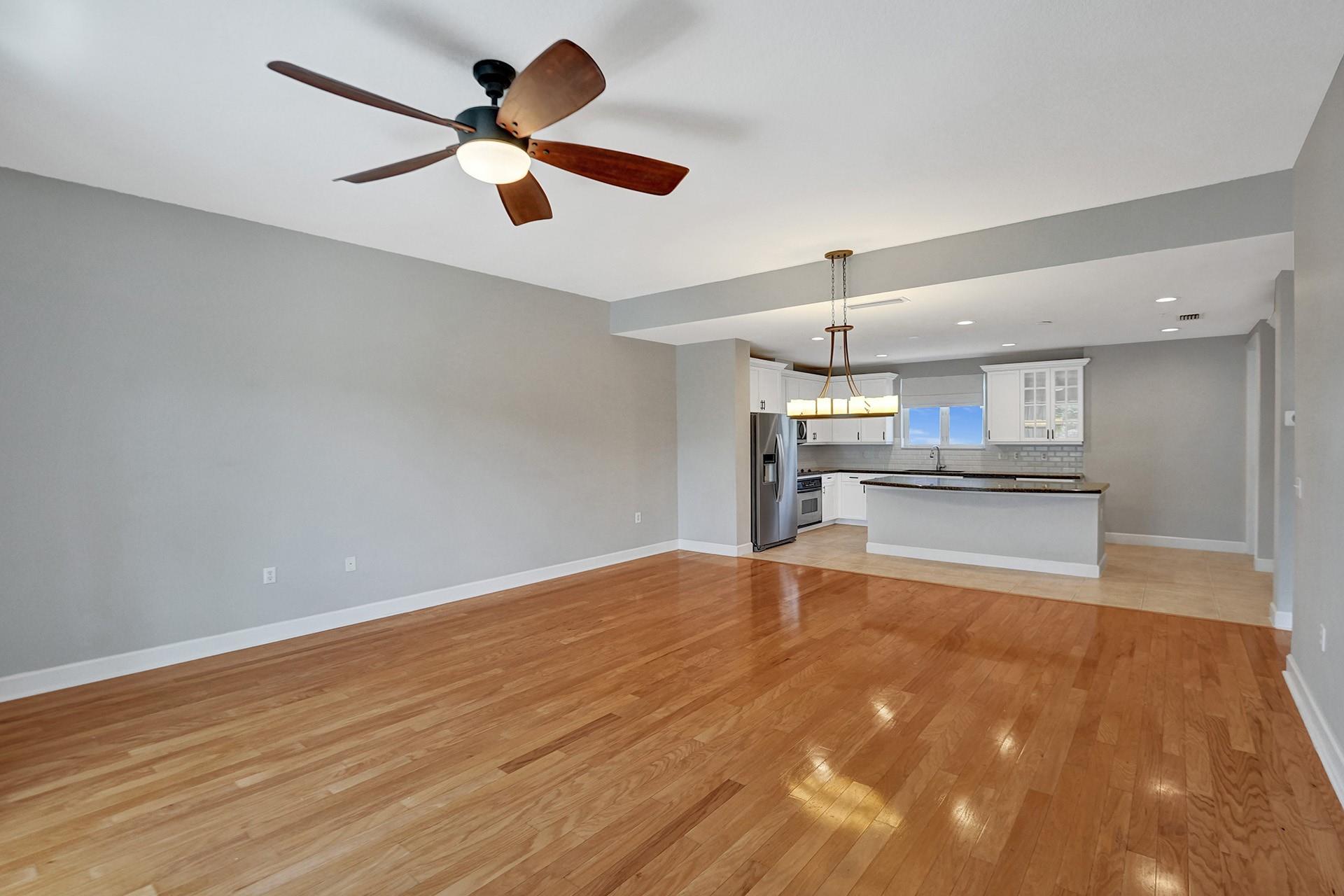 Soigne 76-10 B - Residential Lease