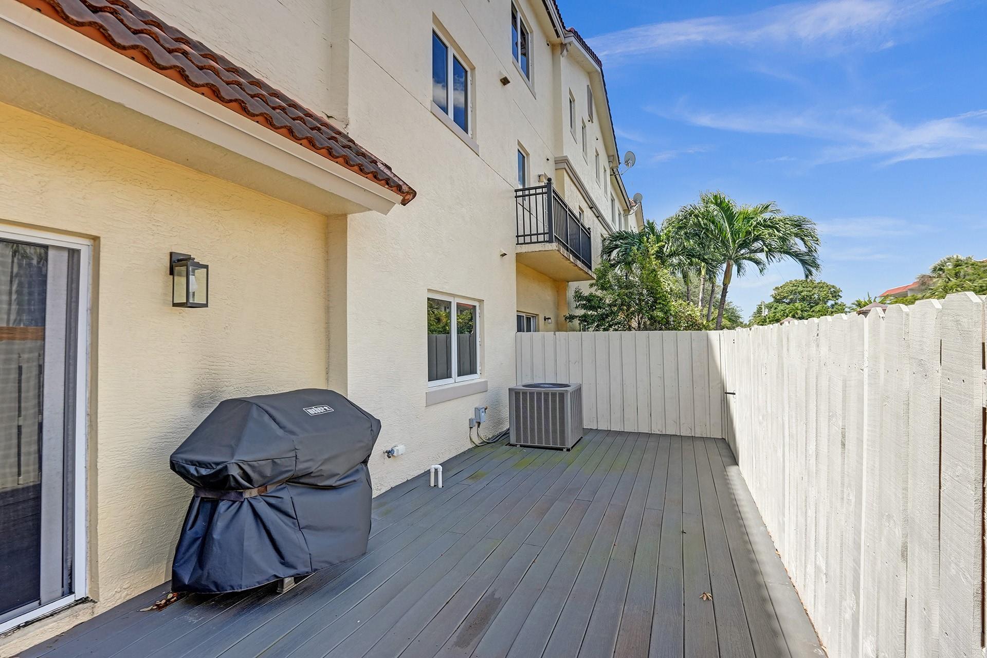 Soigne 76-10 B - Residential Lease