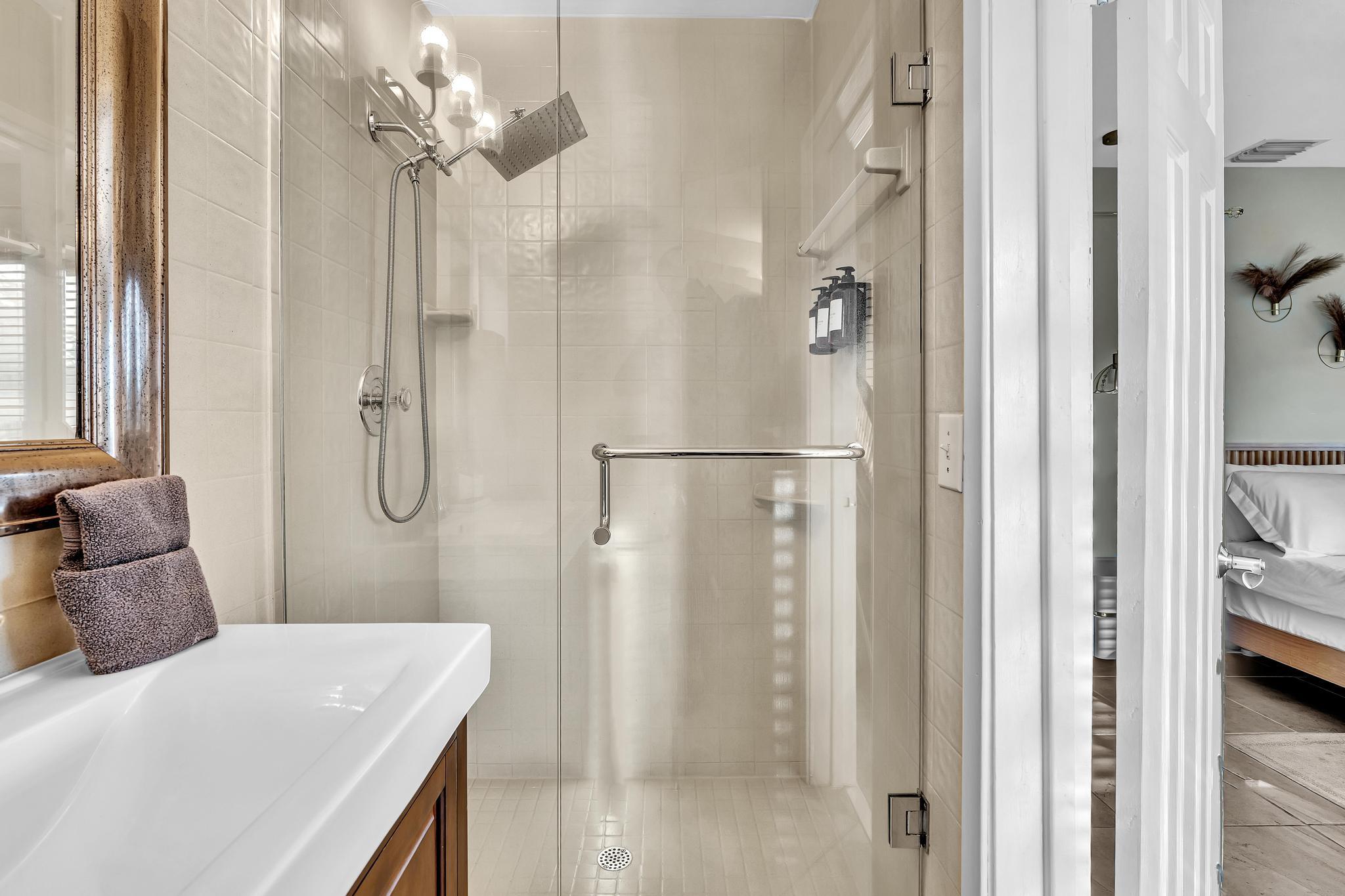 CORAL WOODS - Residential