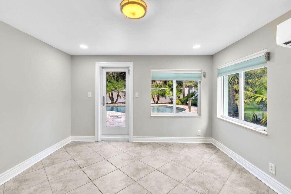 CORAL WOODS - Residential