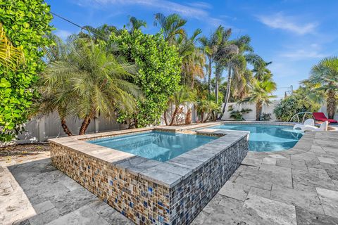 Photo of 3450 NE 19th Avenue, Oakland Park, FL 33306 (MLS # R11166781)