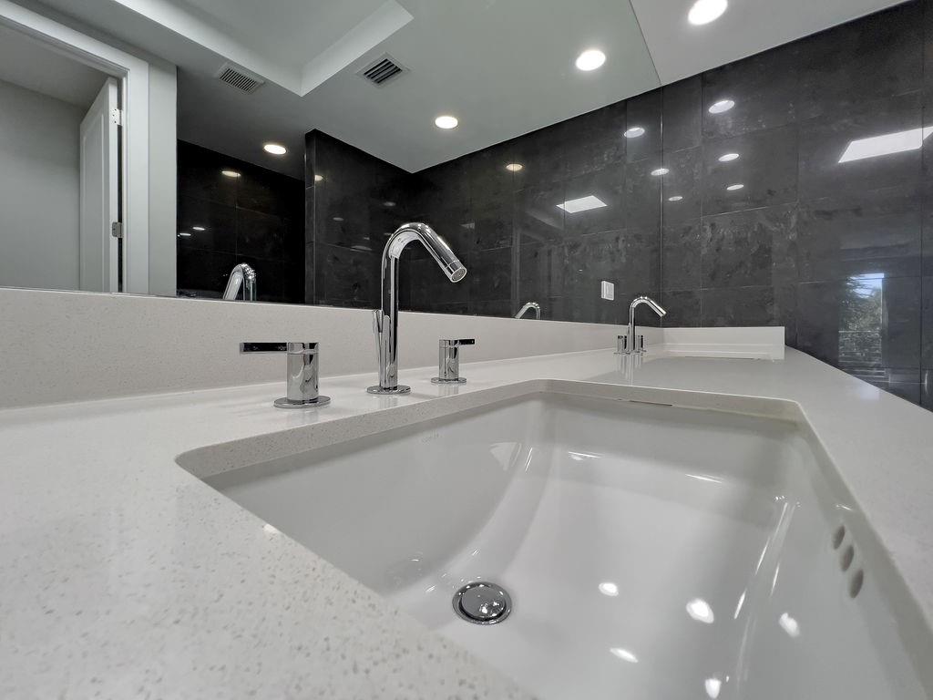 CASTELANE LOFTS II - Residential