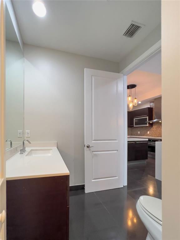 CASTELANE LOFTS II - Residential