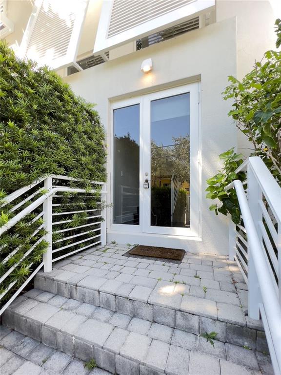 CASTELANE LOFTS II - Residential
