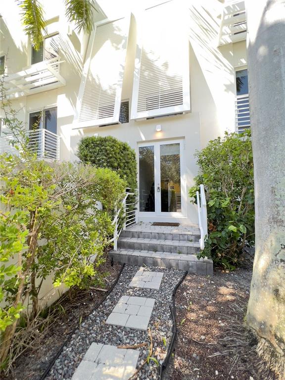 CASTELANE LOFTS II - Residential