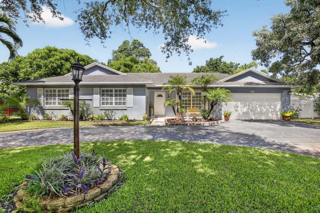 Photo of 721 SW 59TH Avenue, Plantation, FL 33317 (MLS # B26058158)