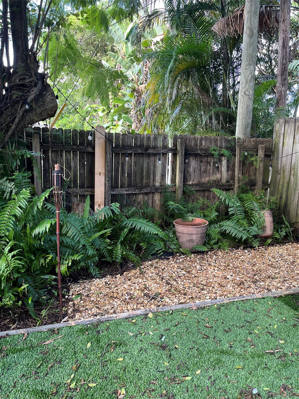 Placido Place 11-43b - Residential Lease