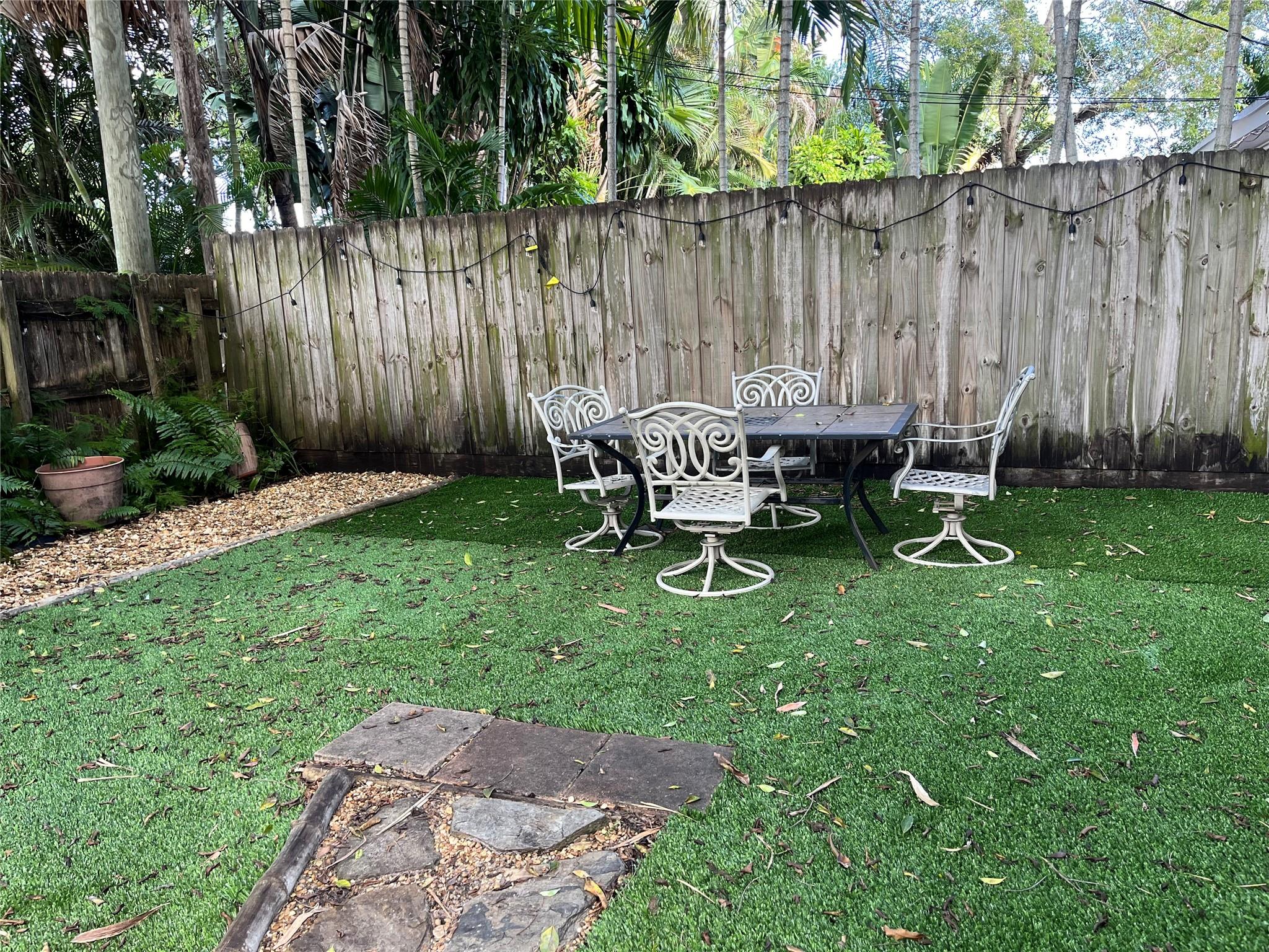 Placido Place 11-43b - Residential Lease