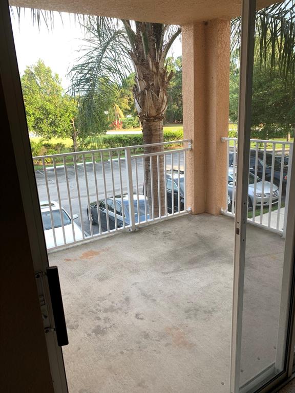 THE CLUB AT ST LUCIE WEST, A CONDOMINIUM - Residential