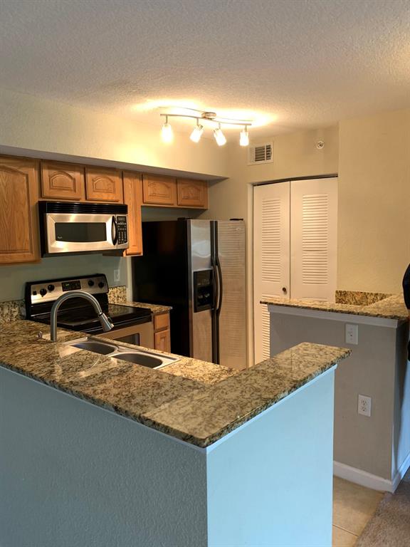 THE CLUB AT ST LUCIE WEST, A CONDOMINIUM - Residential