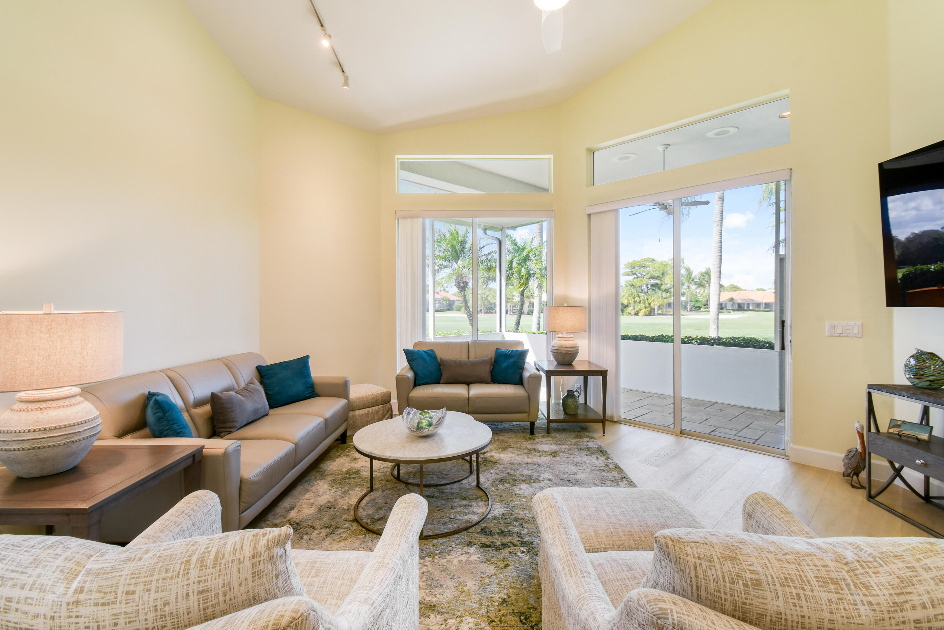 Harbour Ridge Yacht & Country Club - Fig Tree Vill - Residential