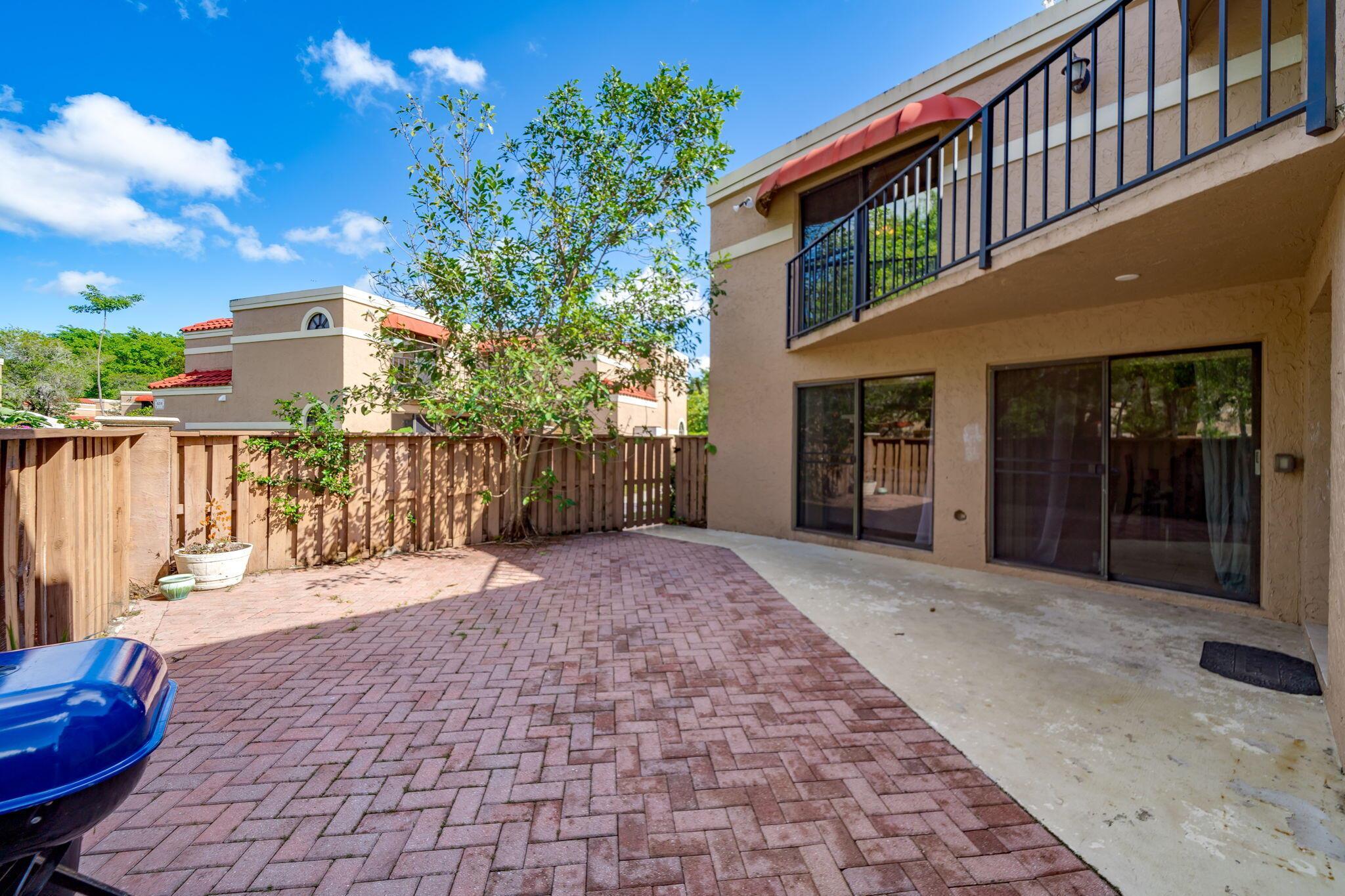 BOCA RIO NORTH - Residential