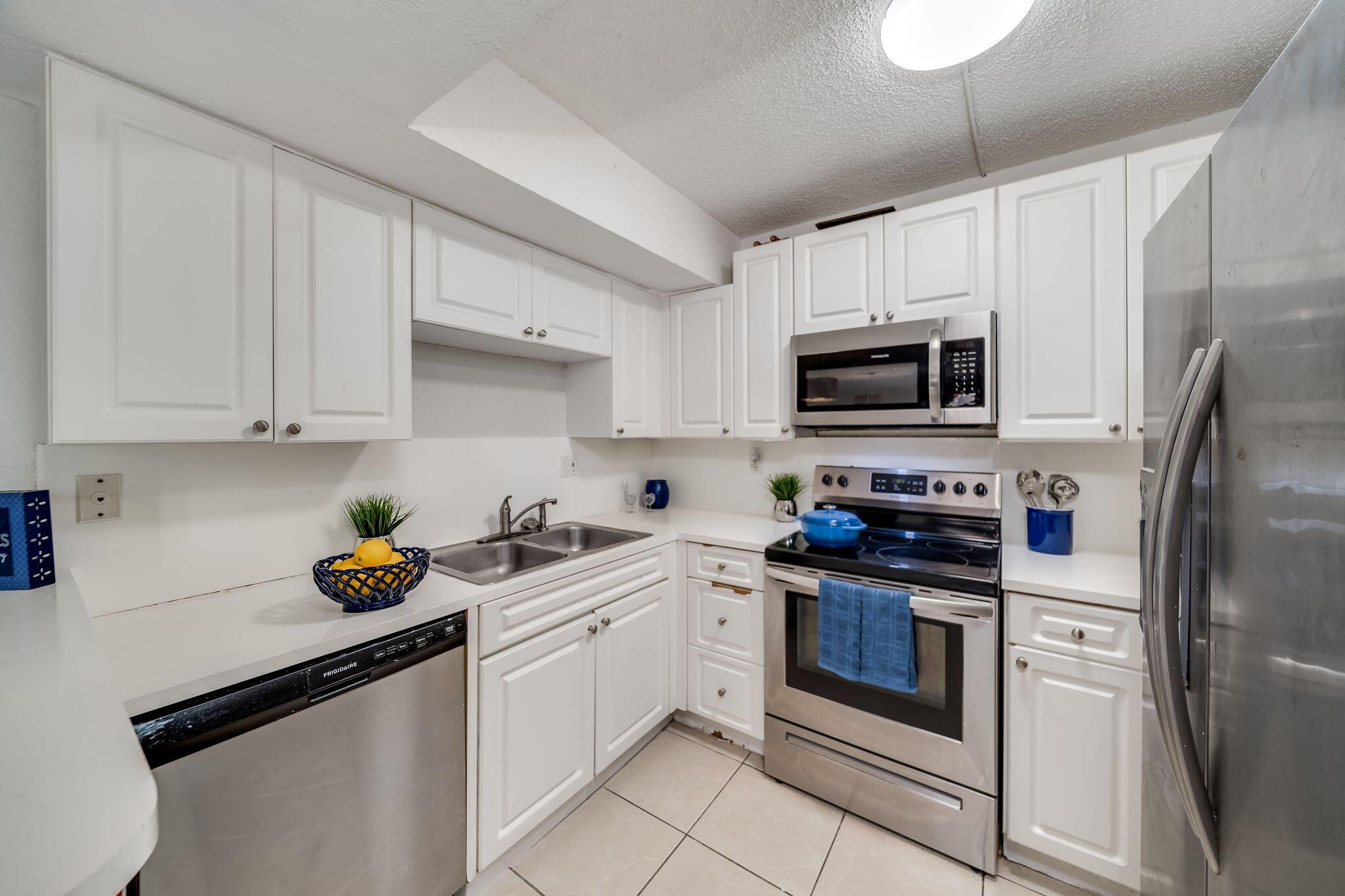 BOCA RIO NORTH - Residential