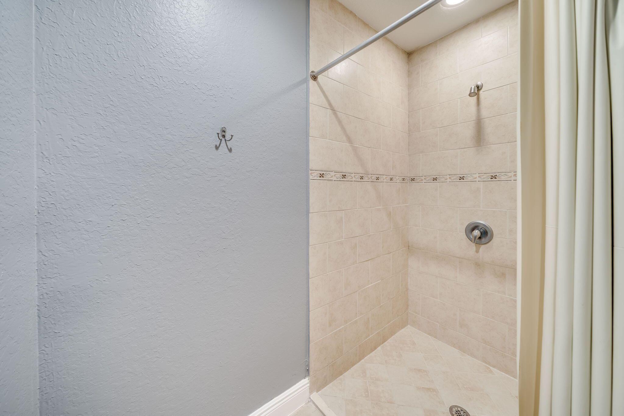 BOCA RIO NORTH - Residential