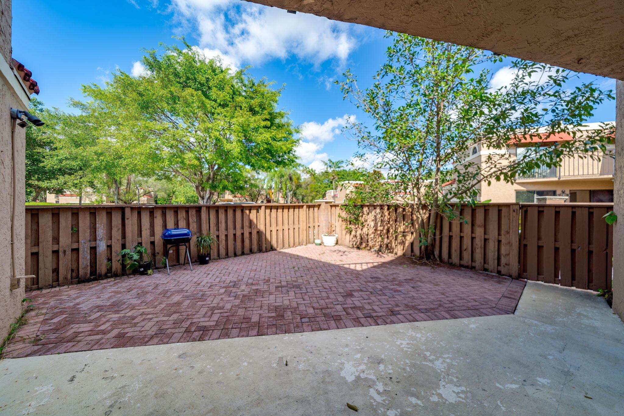 BOCA RIO NORTH - Residential