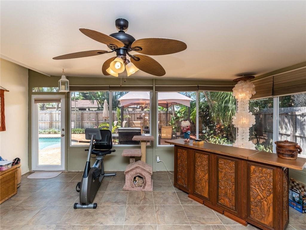 Coral Villas 47-45 B - Residential