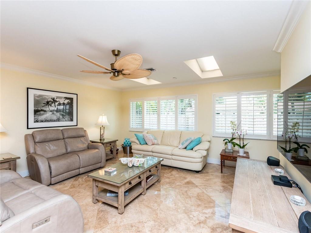 Coral Villas 47-45 B - Residential