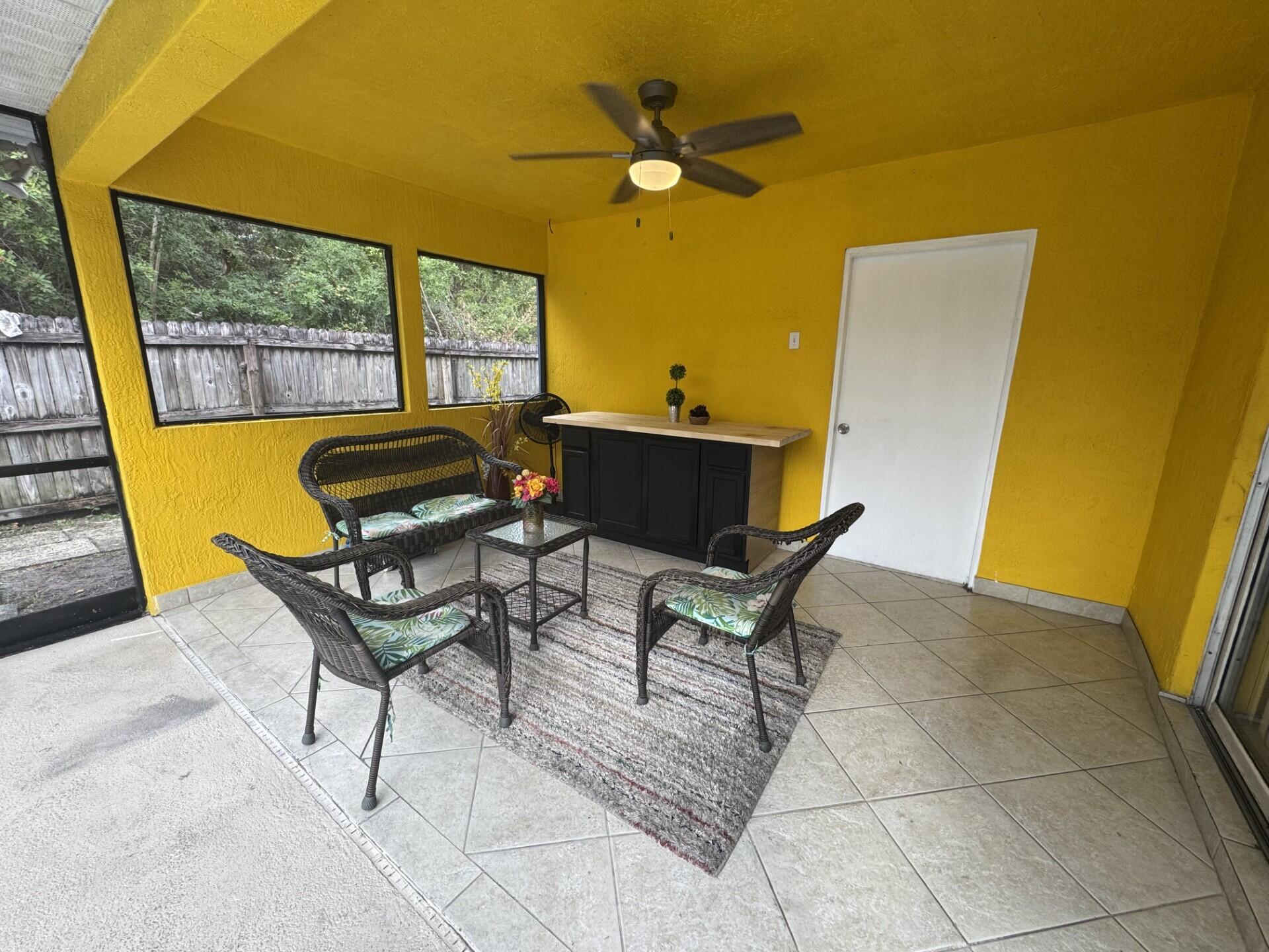 PORT ST LUCIE SECTION 3 - Residential