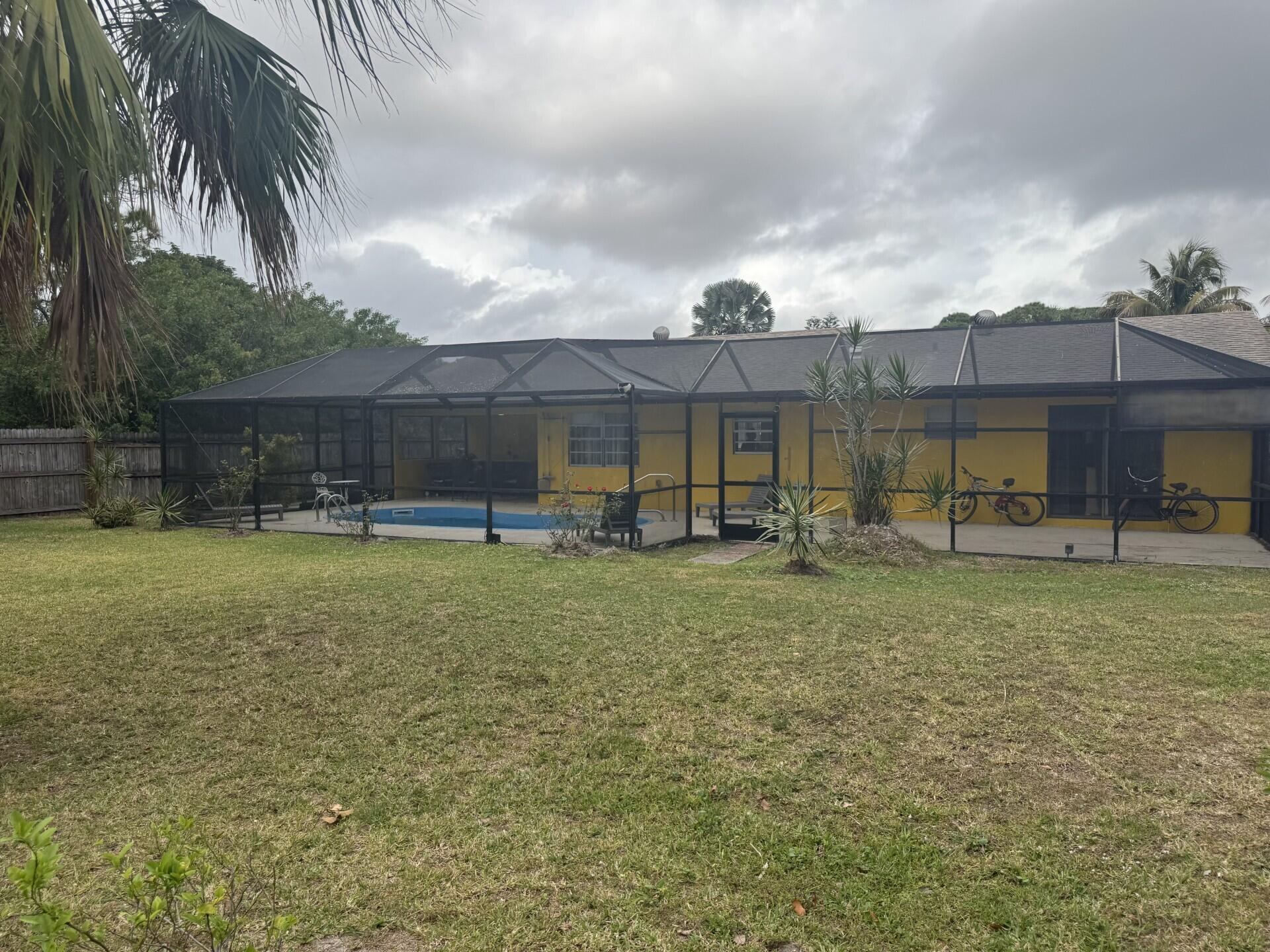 PORT ST LUCIE SECTION 3 - Residential