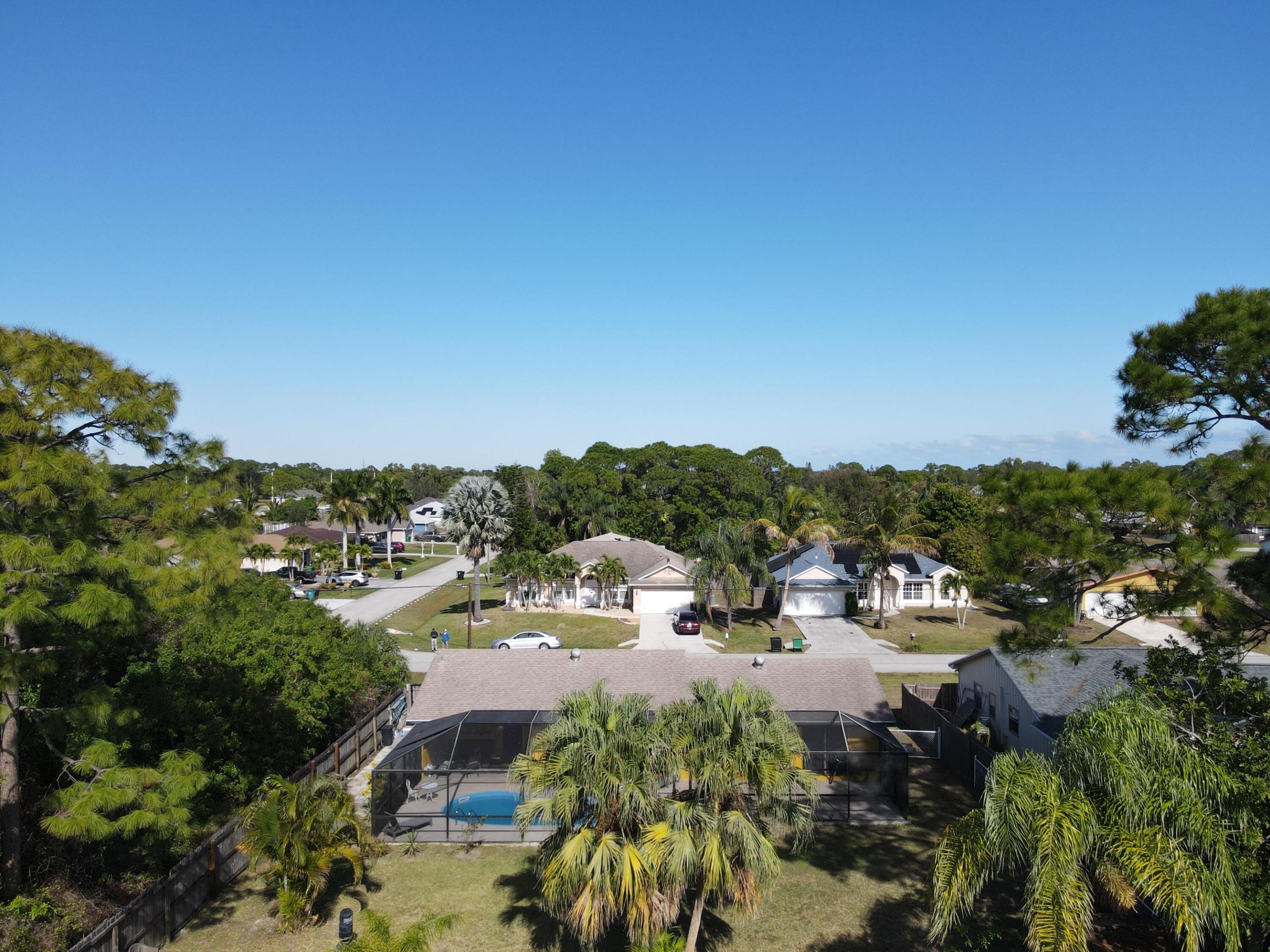 PORT ST LUCIE SECTION 3 - Residential