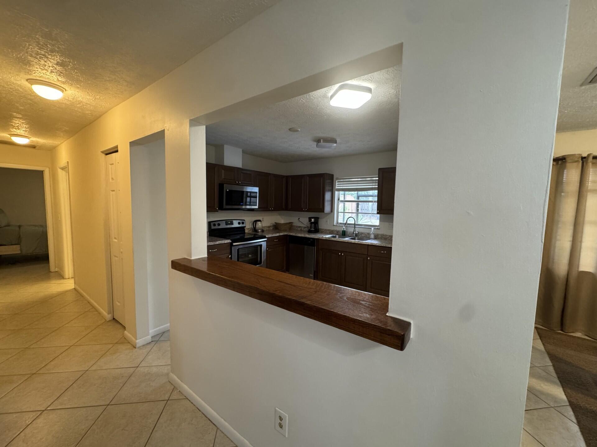 PORT ST LUCIE SECTION 3 - Residential