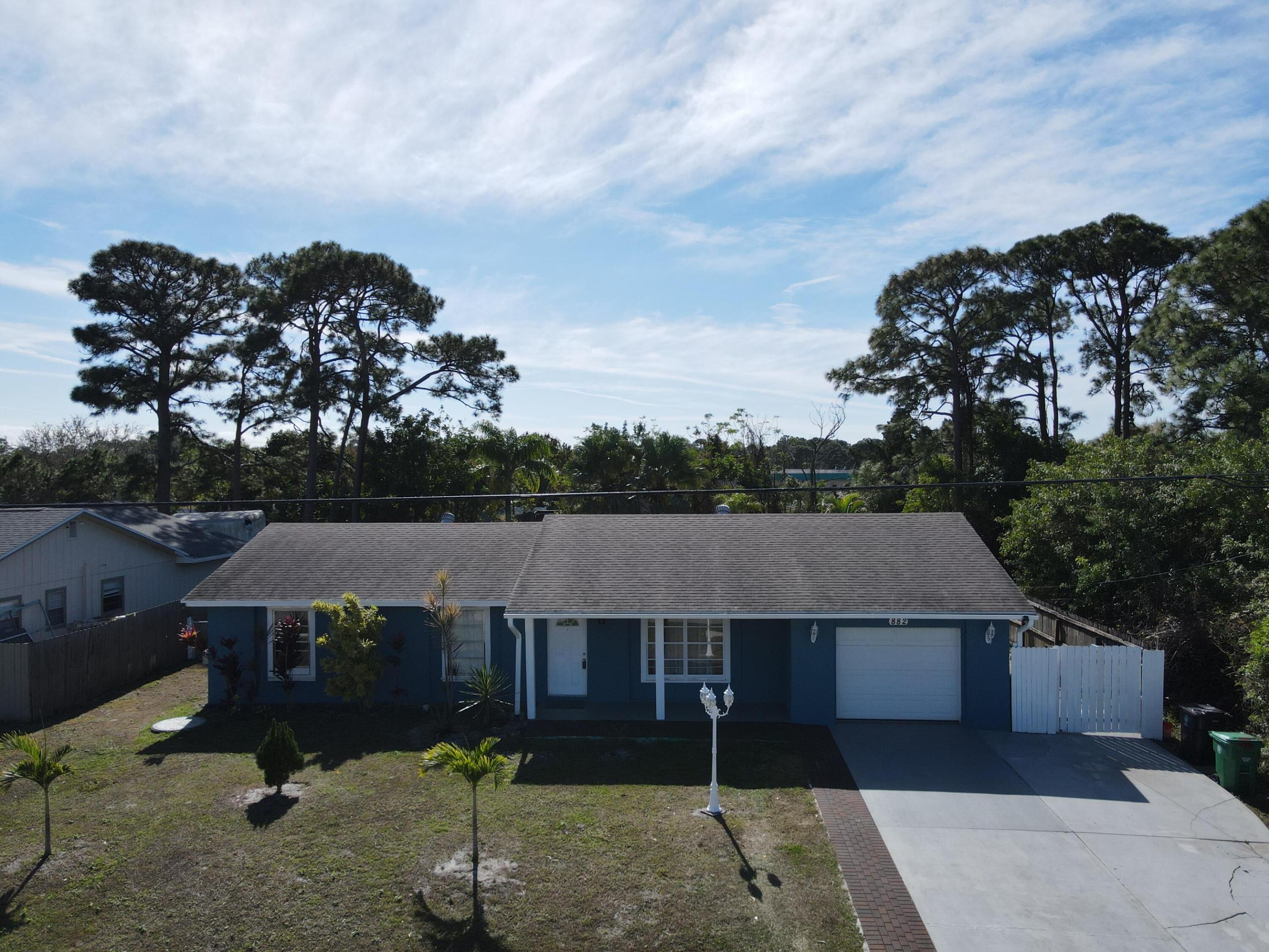 PORT ST LUCIE SECTION 3 - Residential