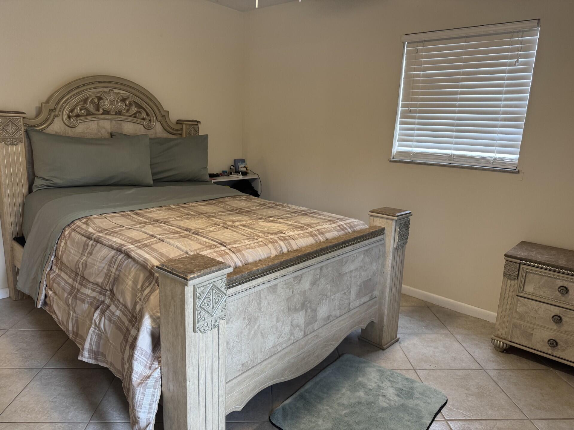 PORT ST LUCIE SECTION 3 - Residential