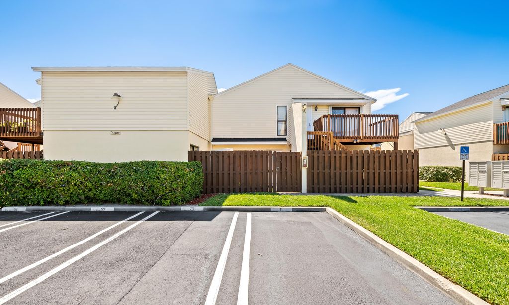 Photo of 641 Executive Center Drive #P104, West Palm Beach, FL 33401 (MLS # R11118706)