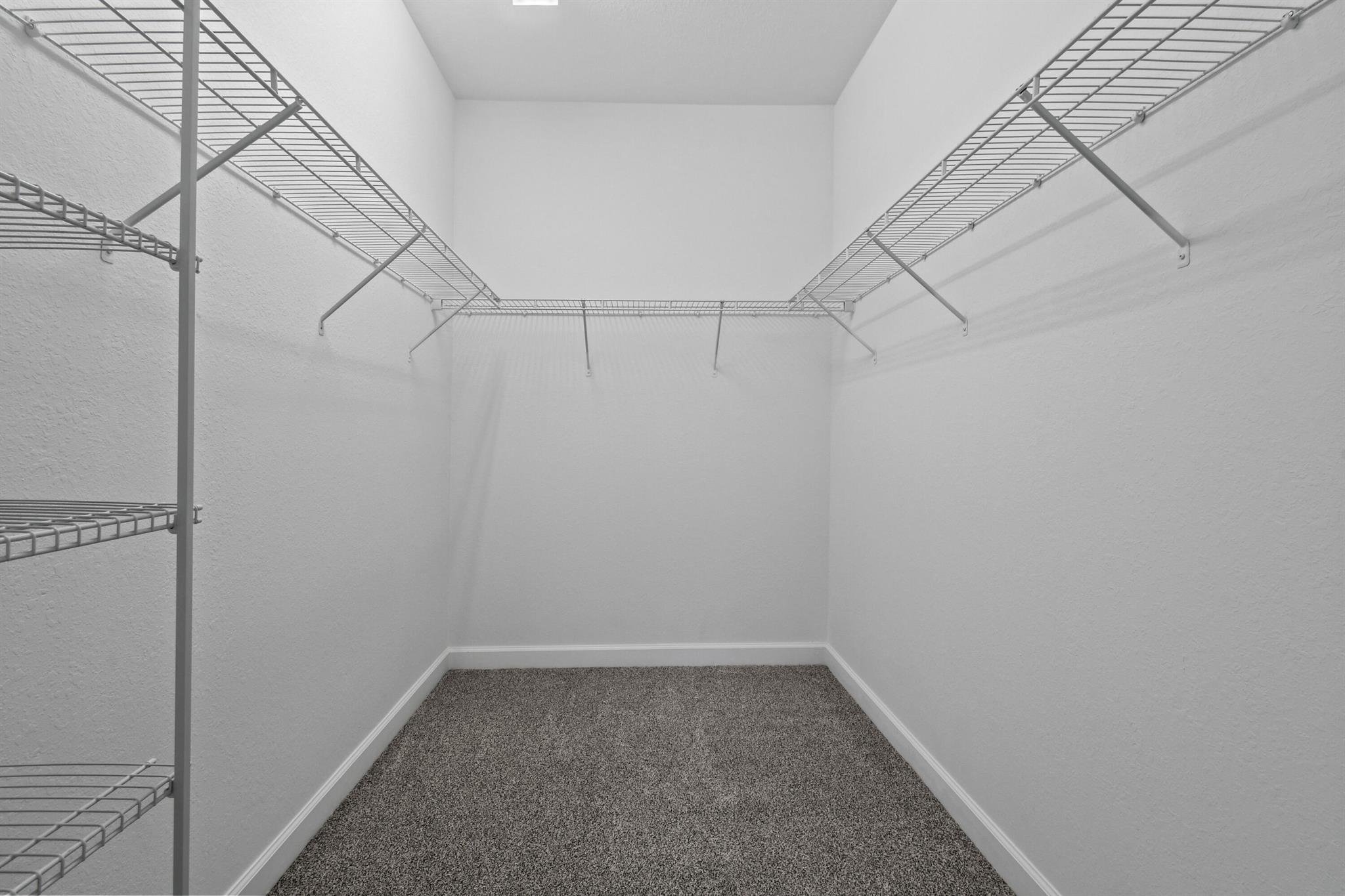 RIVER MARINA - Residential