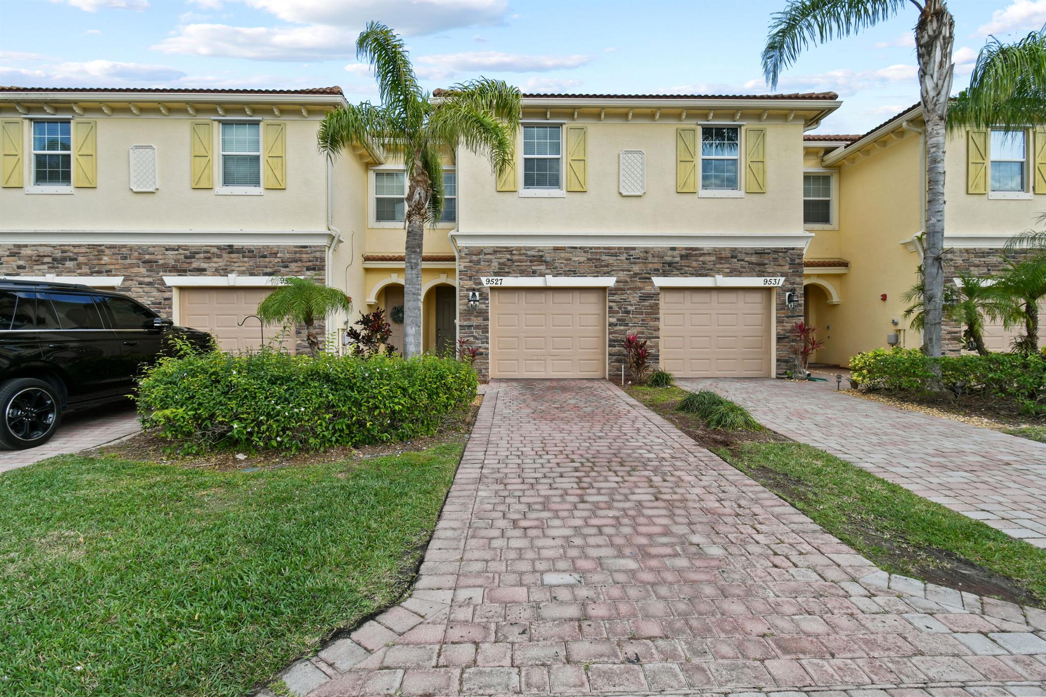 RIVER MARINA - Residential