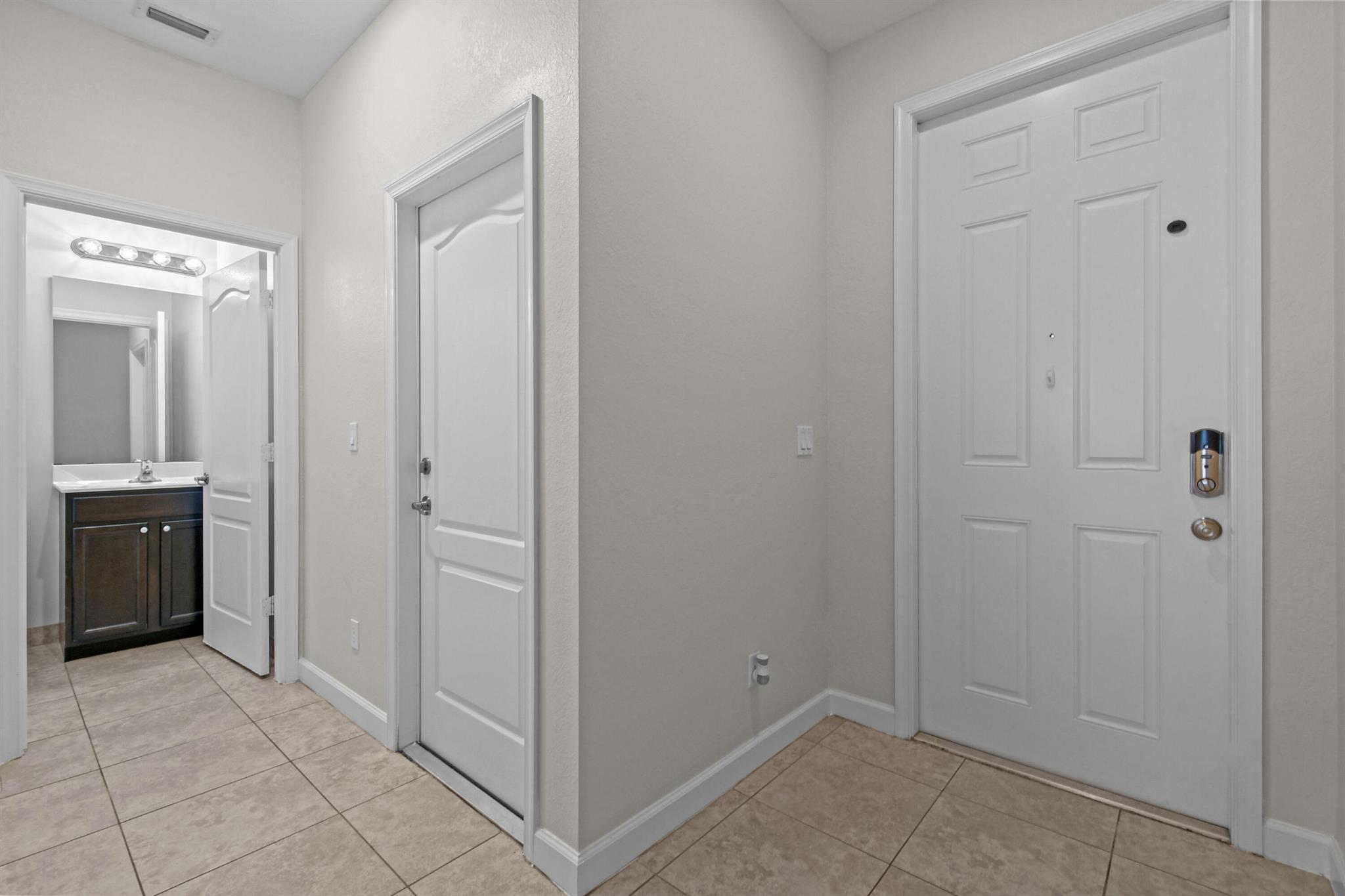 RIVER MARINA - Residential