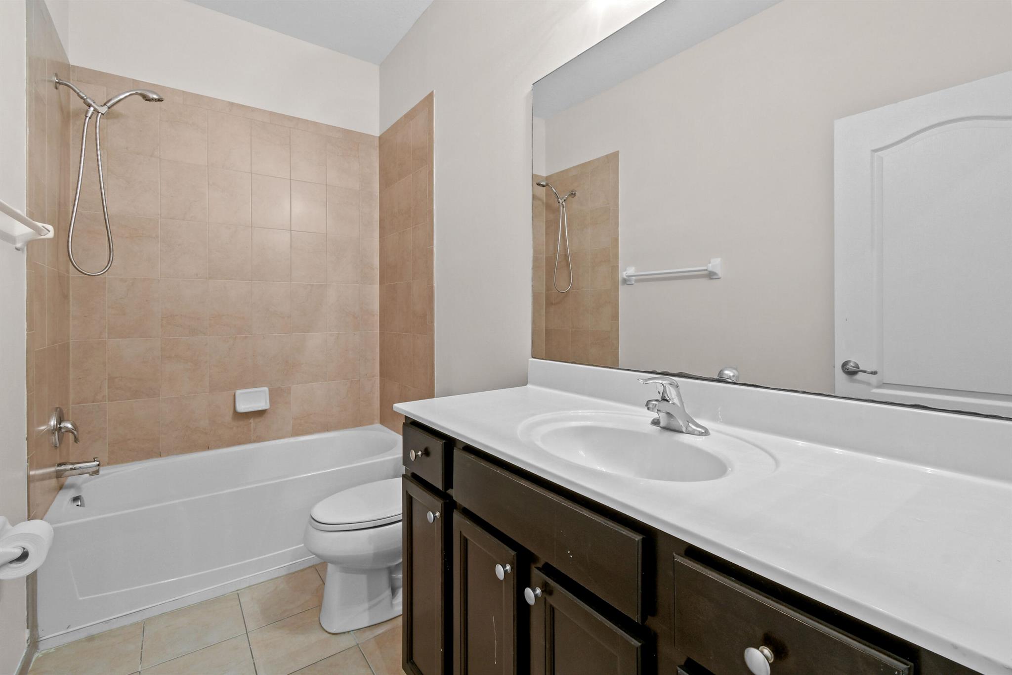 RIVER MARINA - Residential