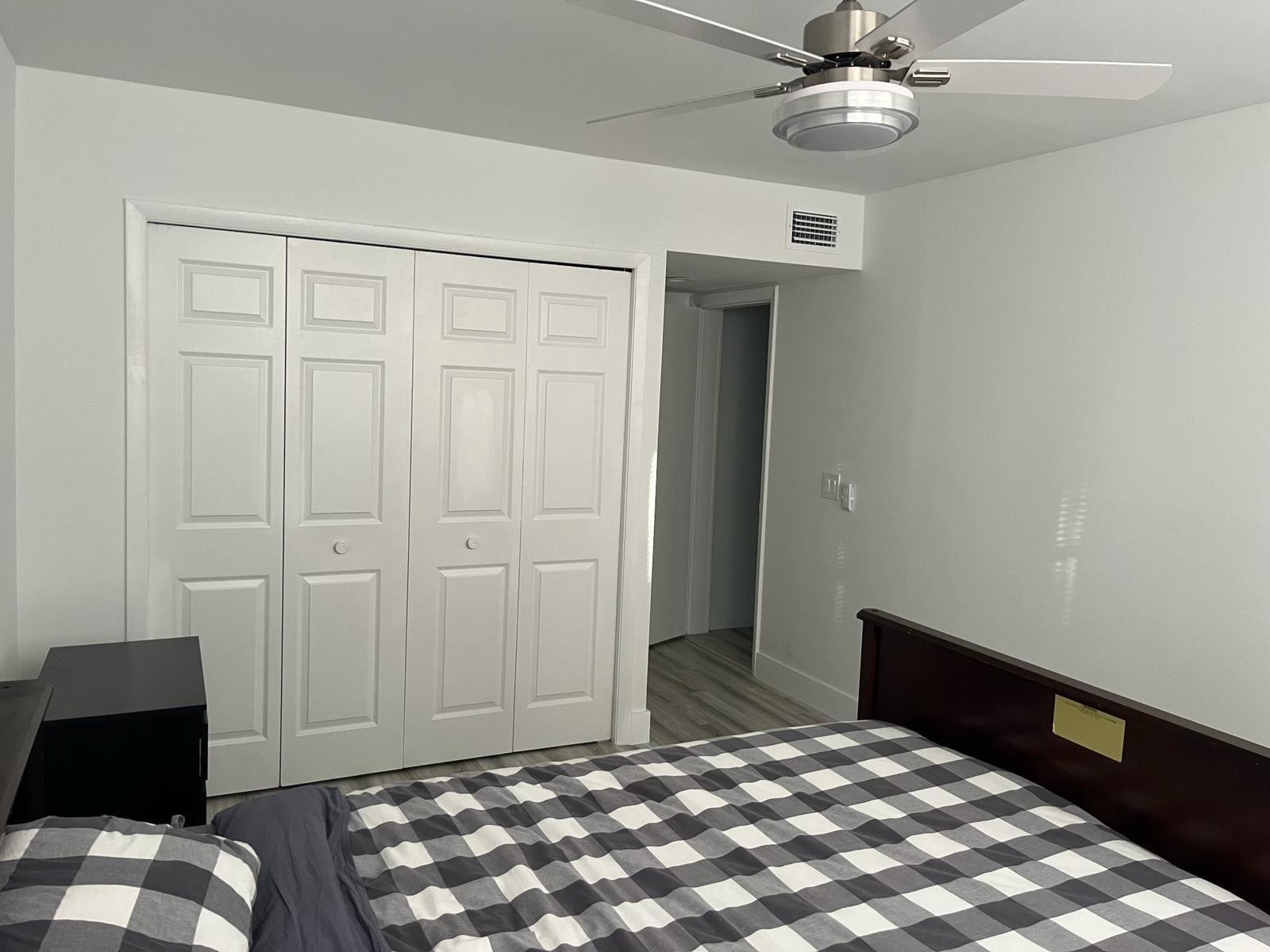 COUNTRY CLUB APTS AT BONA - Residential