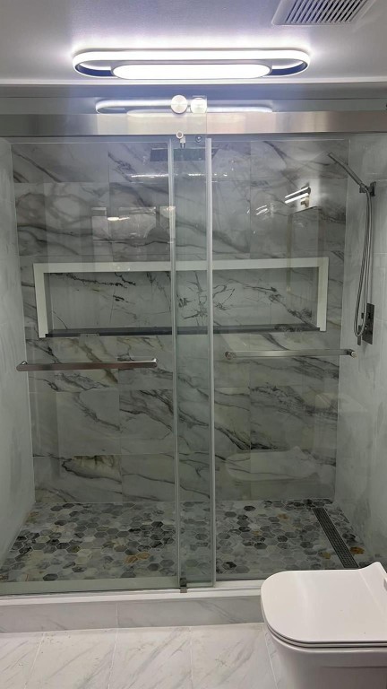 COUNTRY CLUB APTS AT BONA - Residential