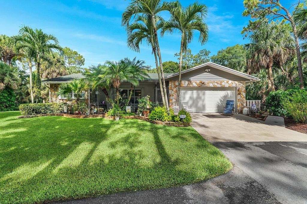 Photo of 16783 96th Terrace N, Jupiter, FL 33478 (MLS # R11142715)