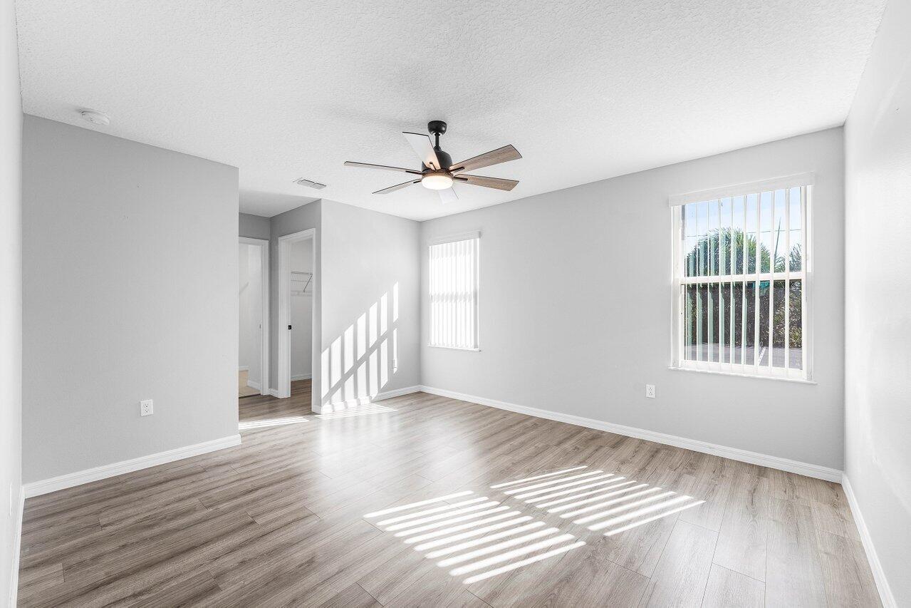 PORT ST LUCIE SECTION 19 - Residential