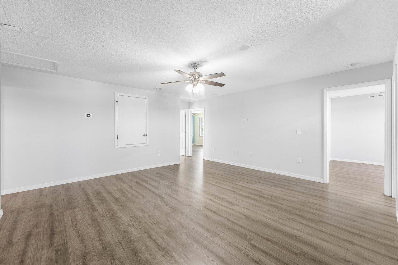 PORT ST LUCIE SECTION 19 - Residential