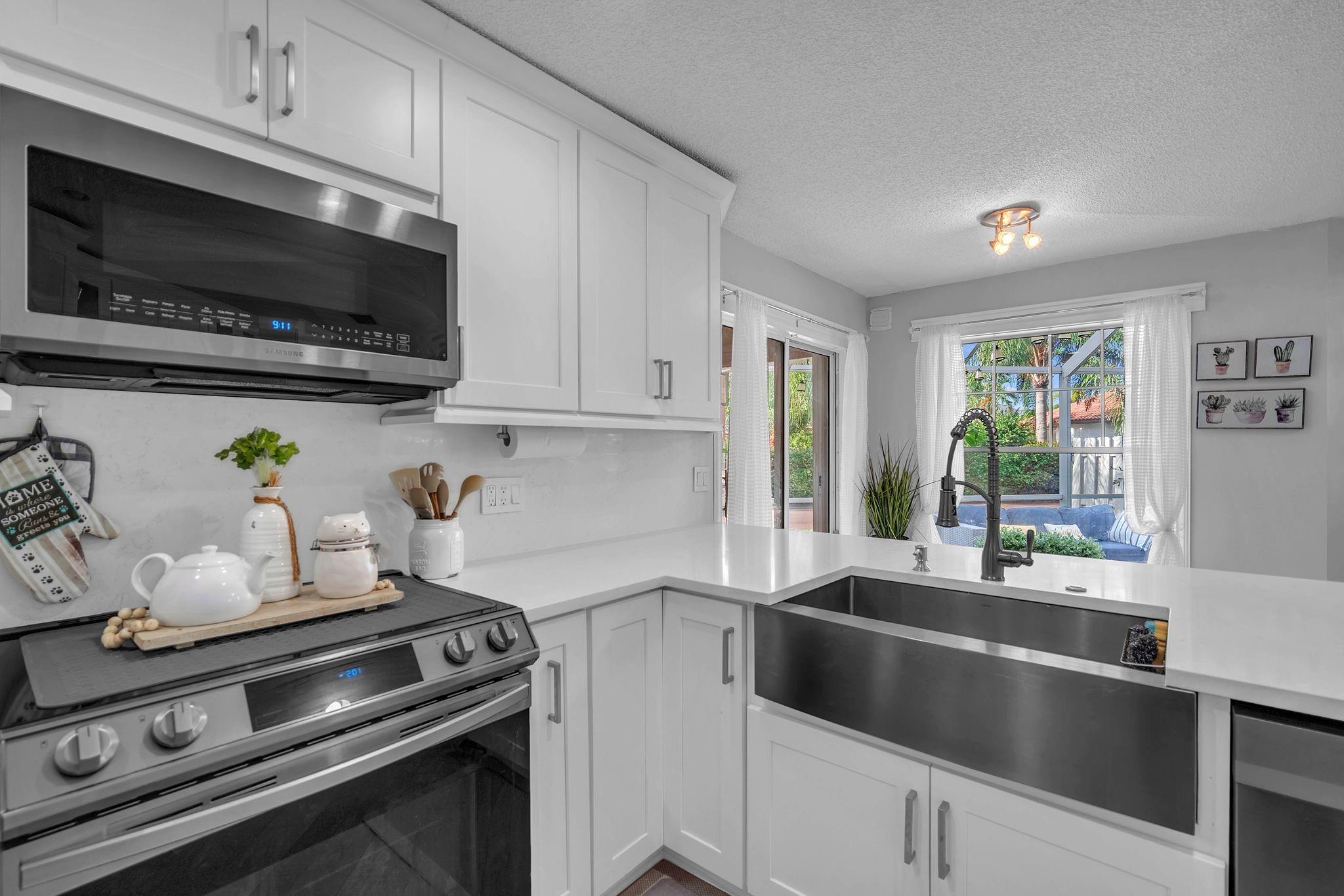 Cocobay 160-6 B - Residential