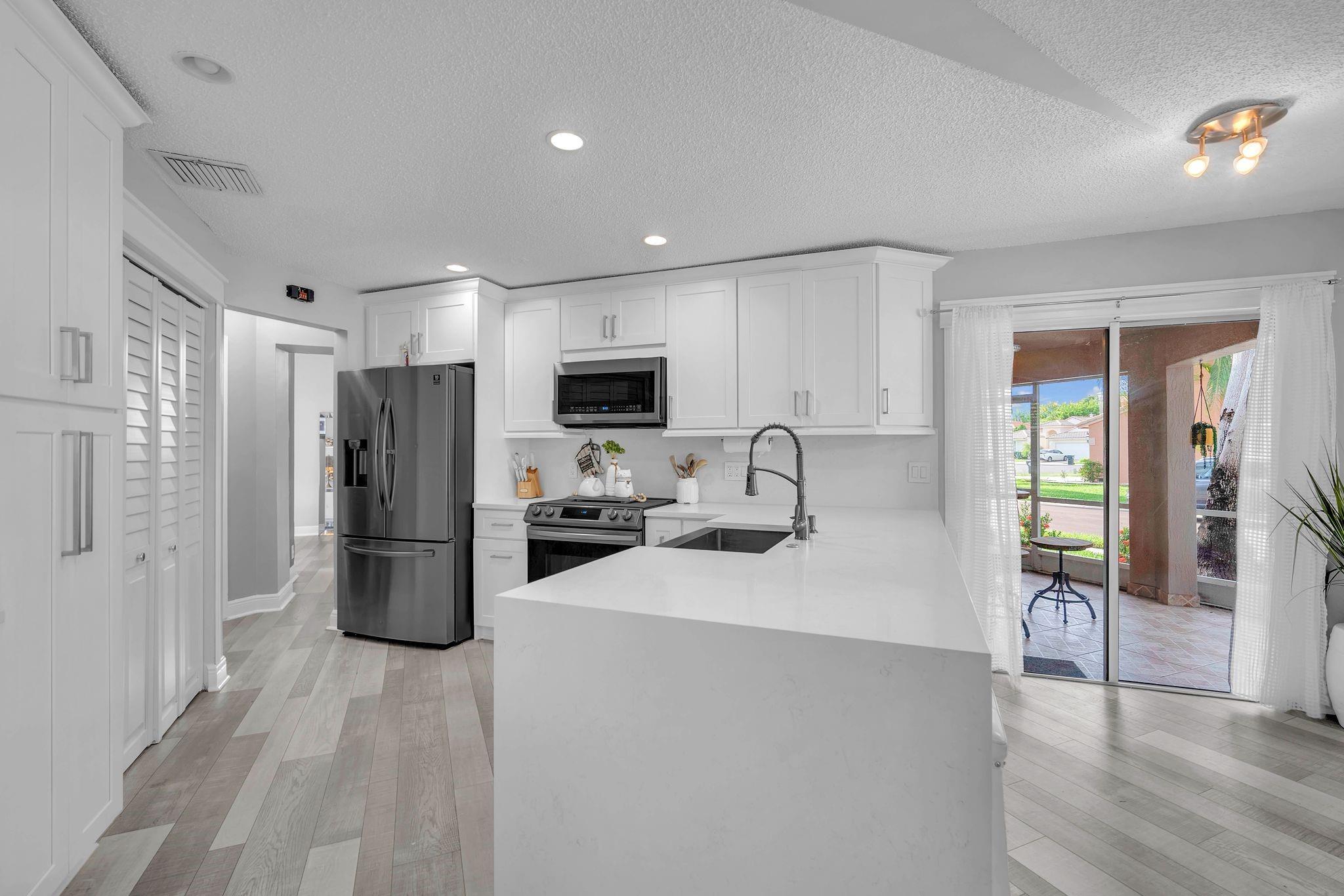 Cocobay 160-6 B - Residential