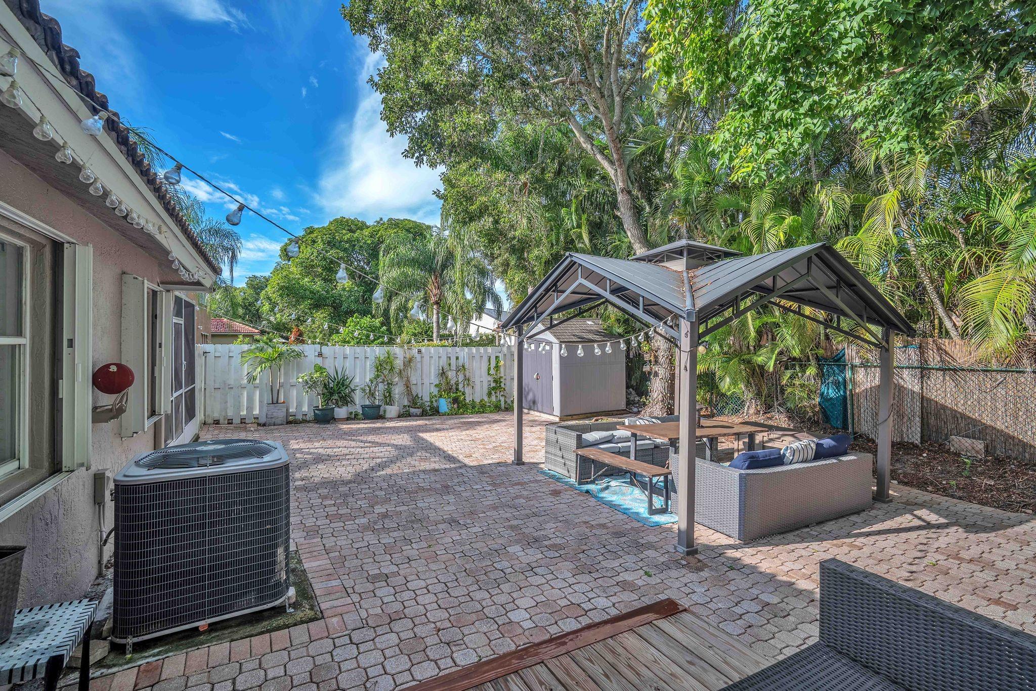 Cocobay 160-6 B - Residential