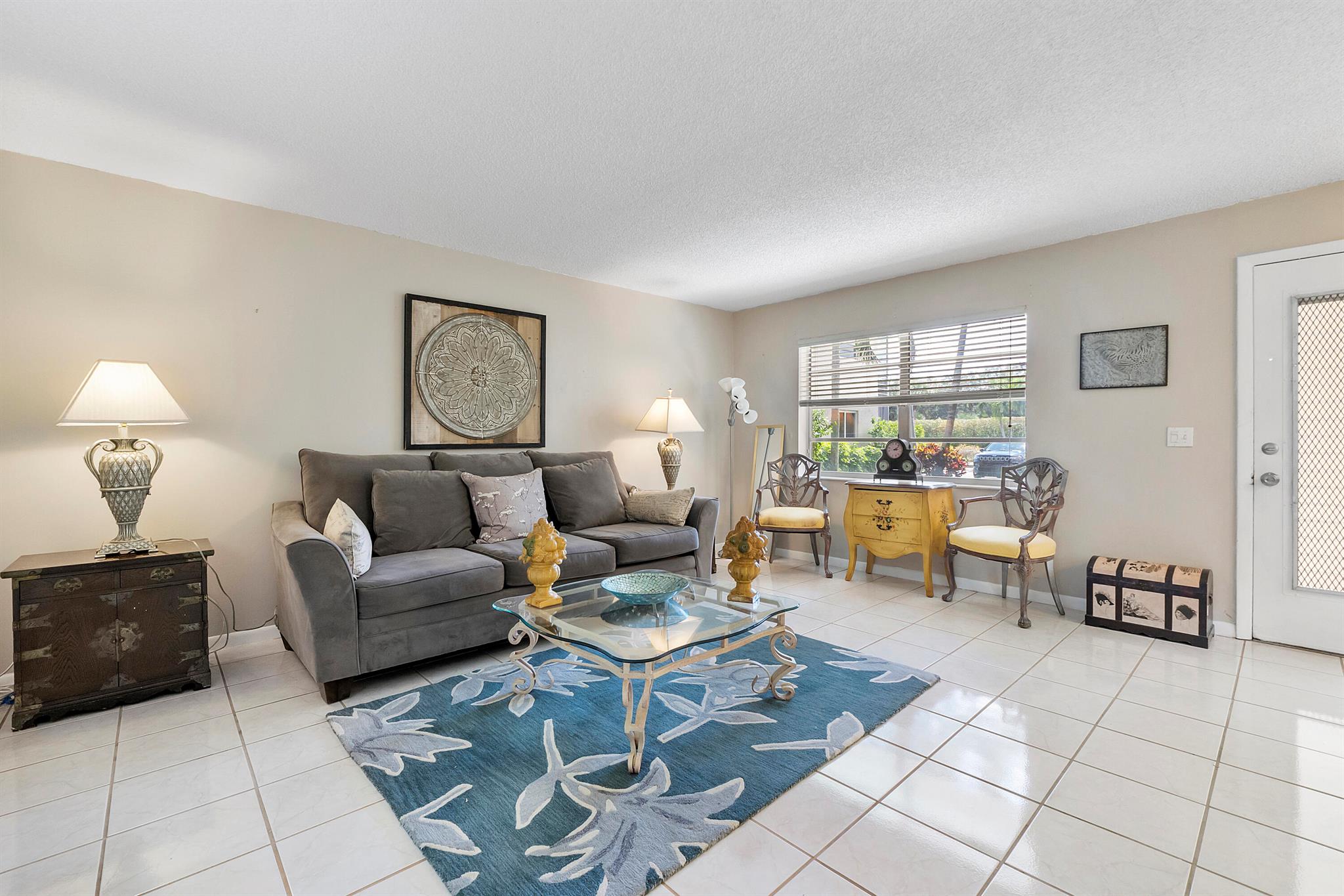 KINGS POINT FLANDERS COND - Residential Lease